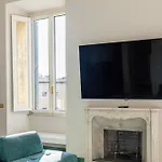 Charming Vittorio By 101 Flats Apartment