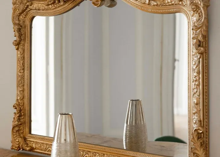 Charming Vittorio By 101 Flats